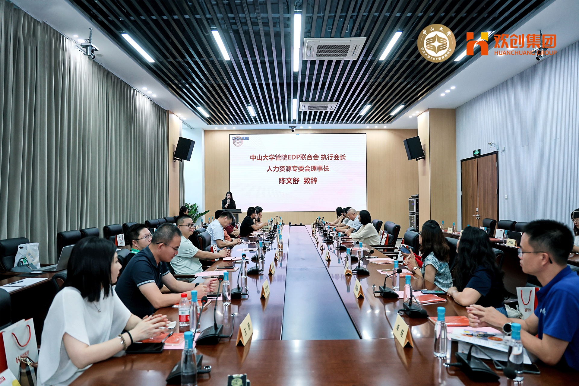 688c5b81d4f6c.jpg 6(1).jpg